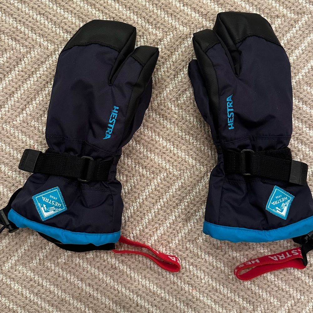 Hestra Black and Navy Mittens Size 3 Like New
